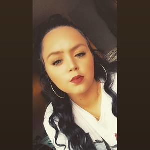 Meet your Posher, Hailey